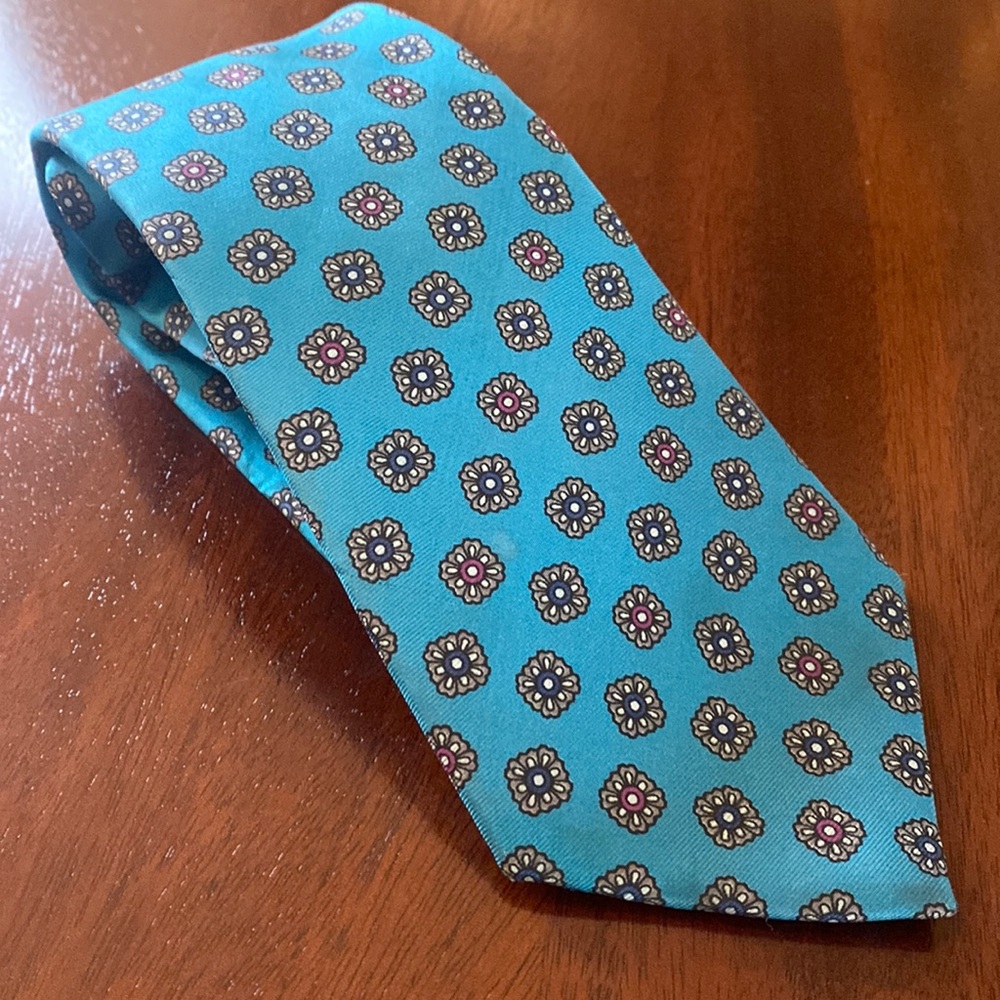 Claybrooke Mens Silk Necktie